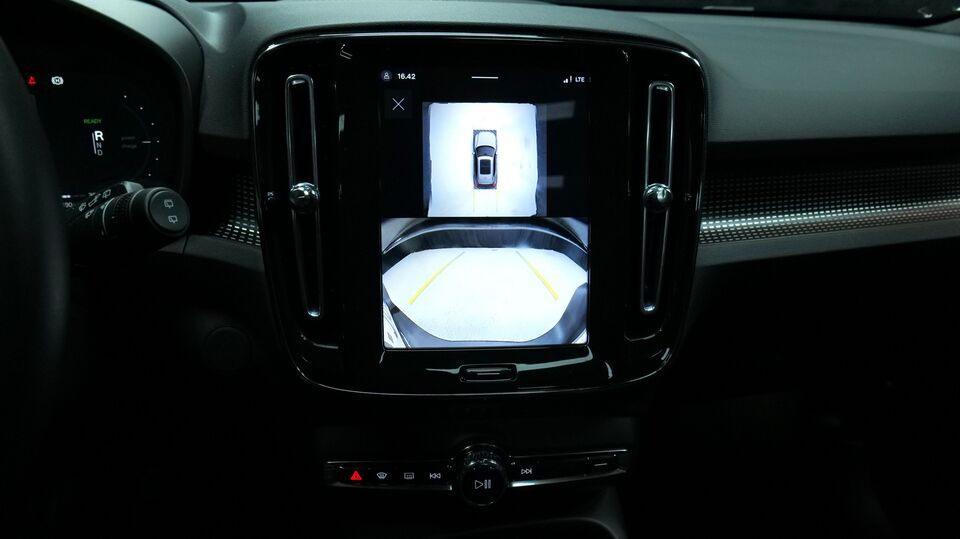 Volvo EX40 vaihtoauto