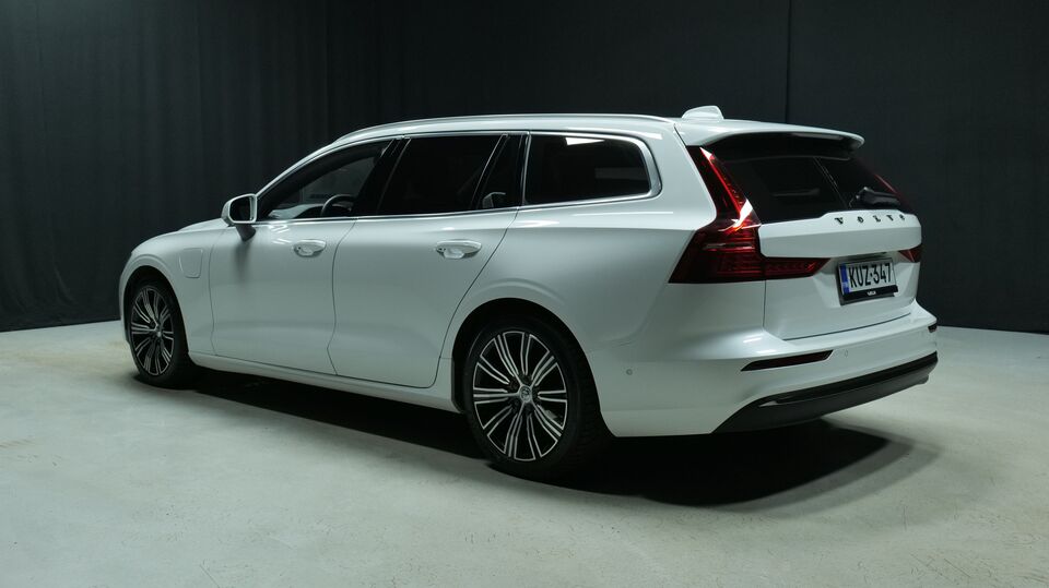 Volvo V60 vaihtoauto