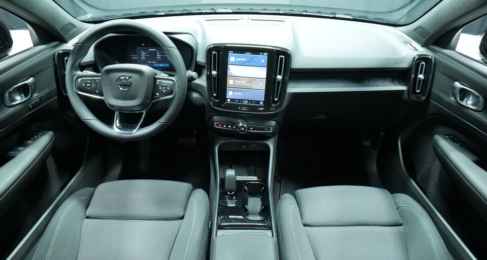 Volvo C40 vaihtoauto