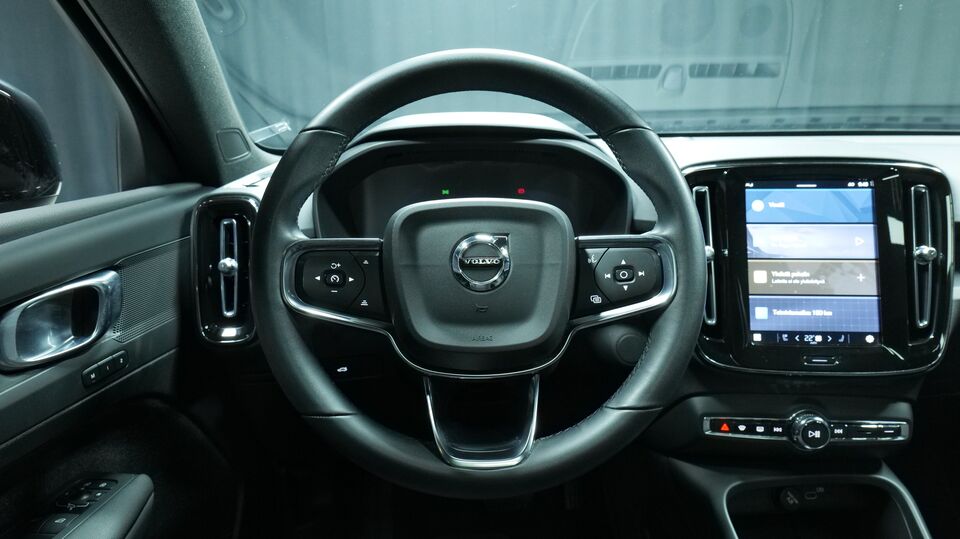 Volvo C40 vaihtoauto