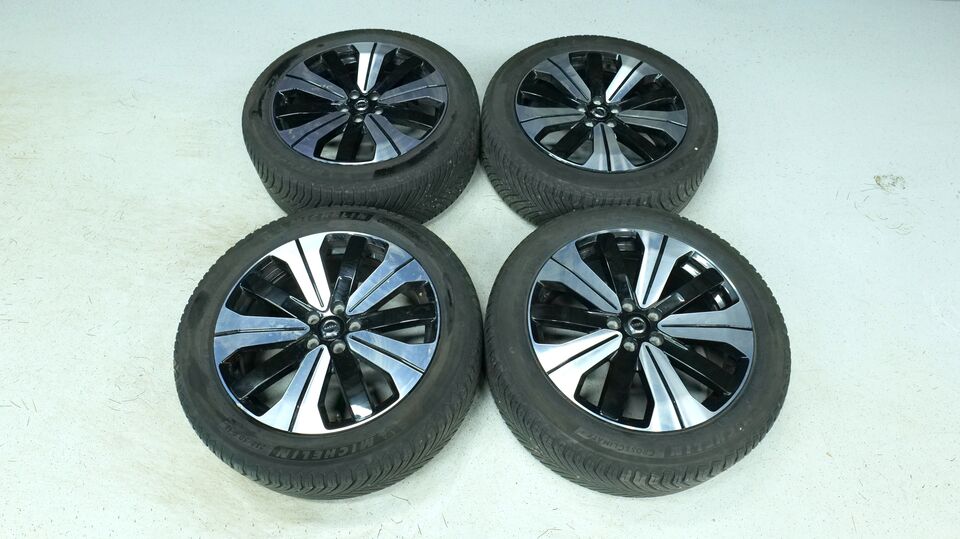 Volvo C40 vaihtoauto