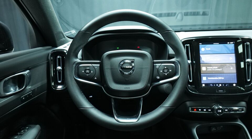 Volvo C40 vaihtoauto