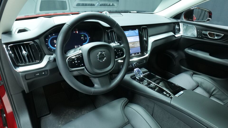 Volvo V60 vaihtoauto