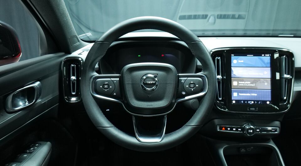 Volvo C40 vaihtoauto