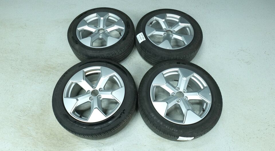 Volvo EX30 vaihtoauto