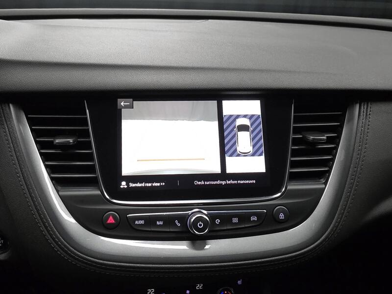 Opel Grandland X vaihtoauto