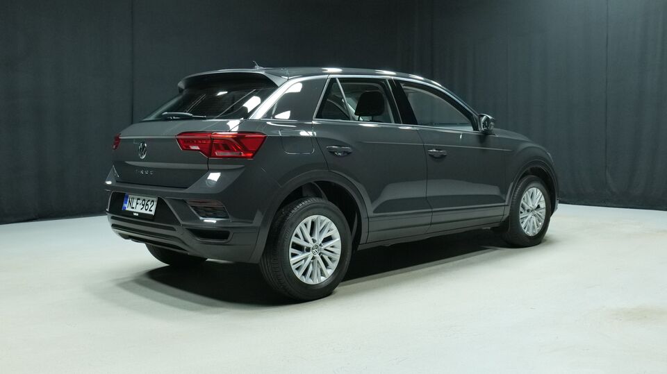 Volkswagen T-Roc vaihtoauto