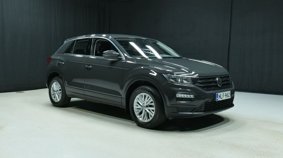 Volkswagen T-Roc vaihtoauto