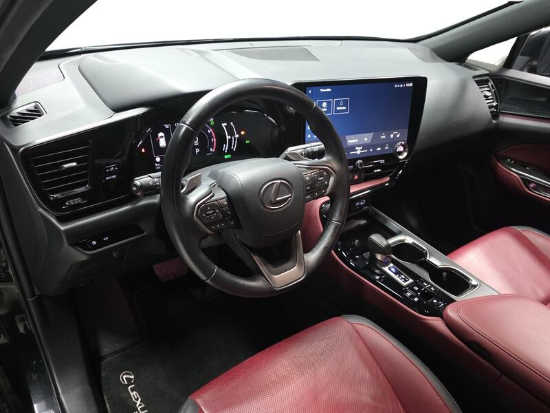 Lexus NX vaihtoauto