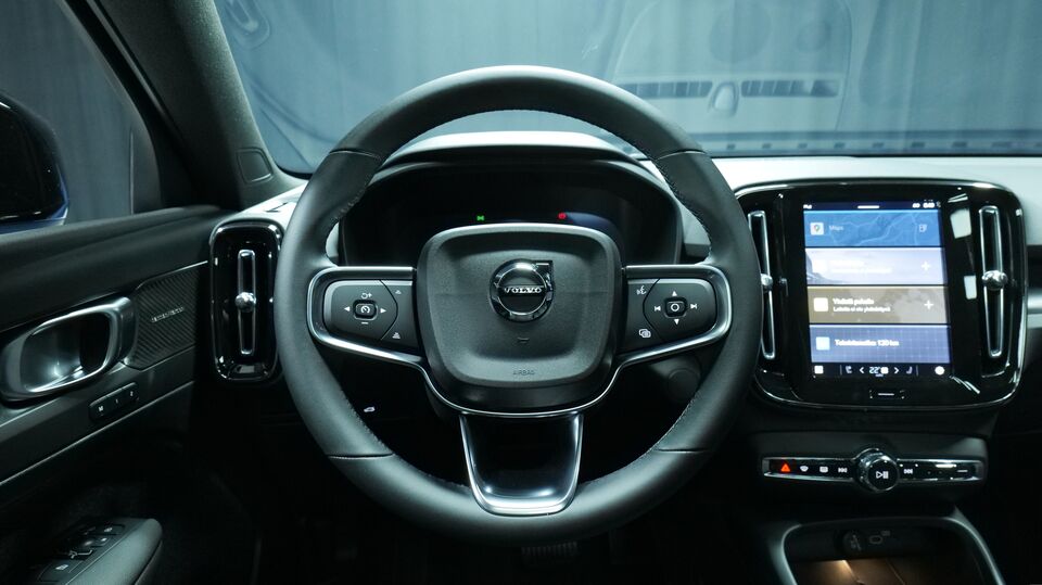 Volvo EC40 vaihtoauto