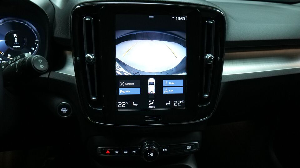 Volvo XC40 vaihtoauto