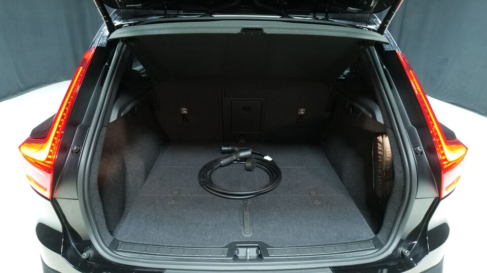 Volvo EX40 vaihtoauto