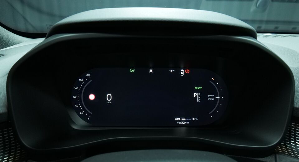 Volvo EX40 vaihtoauto