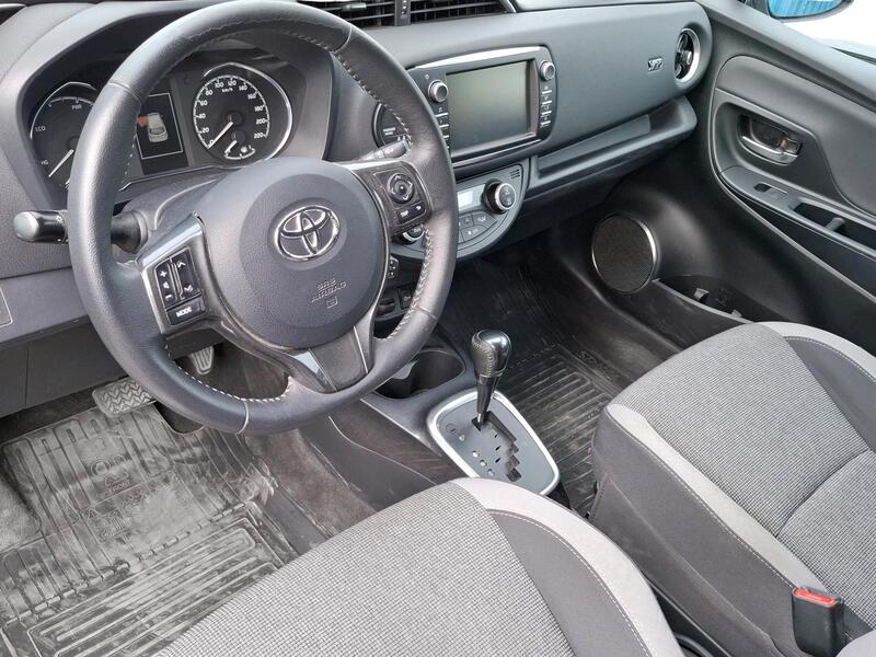 Toyota Yaris vaihtoauto