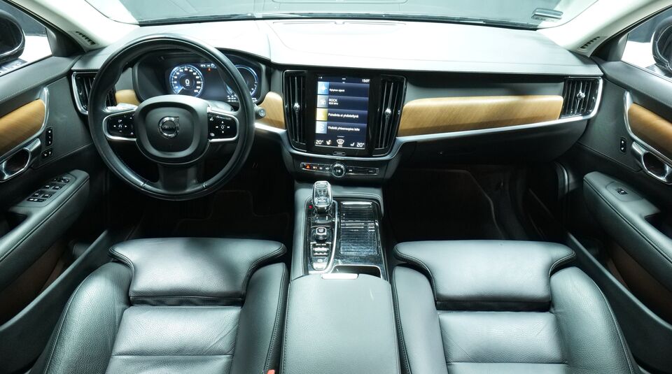 Volvo V90 vaihtoauto