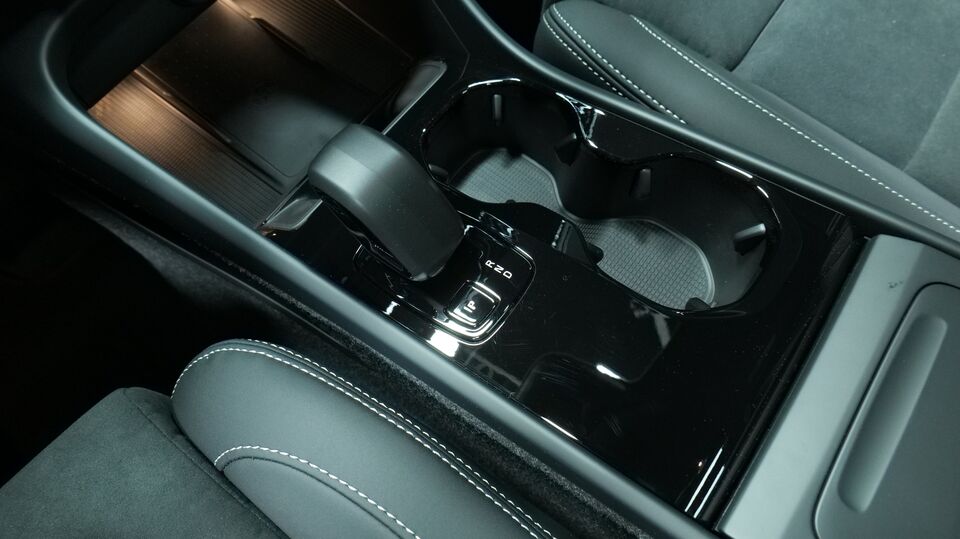 Volvo EC40 vaihtoauto