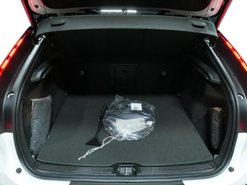 Volvo EC40 vaihtoauto