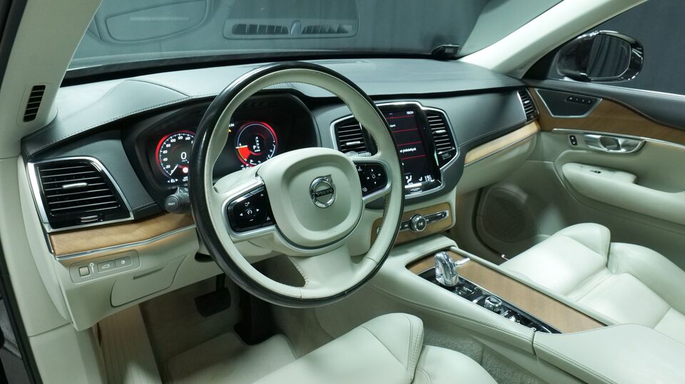 Volvo XC90 vaihtoauto