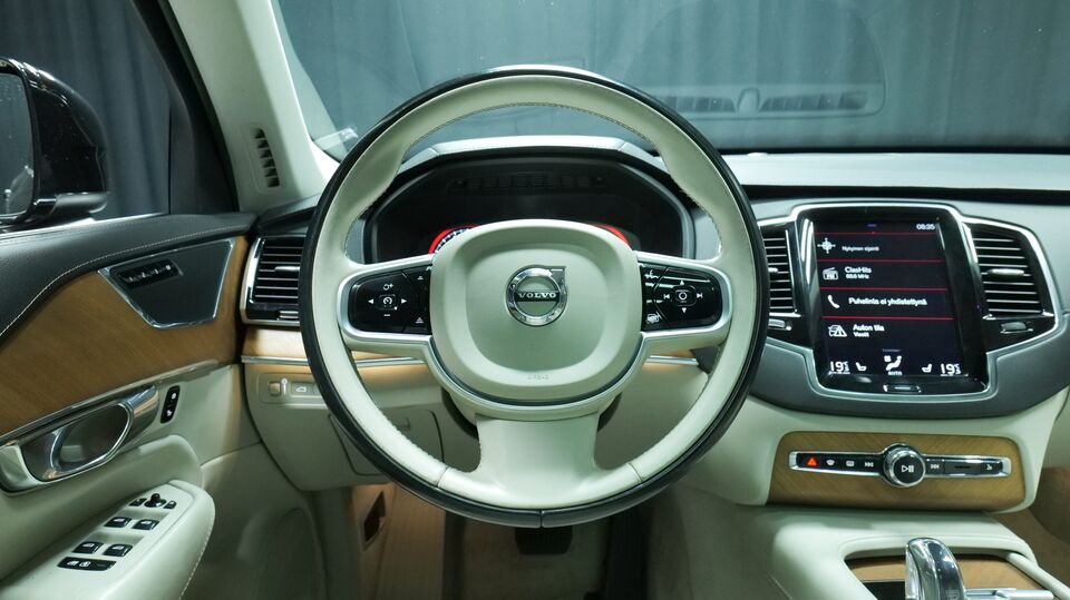 Volvo XC90 vaihtoauto