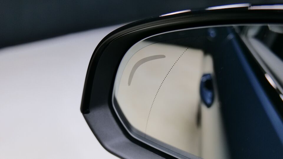 Volvo EX40 vaihtoauto