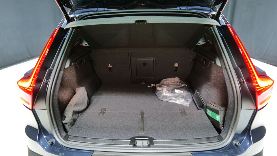 Volvo EX40 vaihtoauto