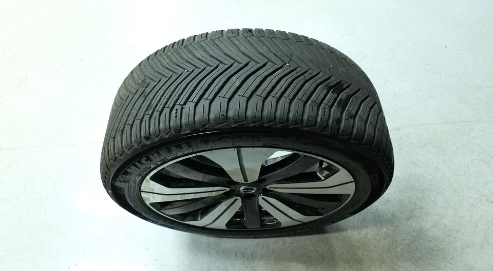 Volvo C40 vaihtoauto