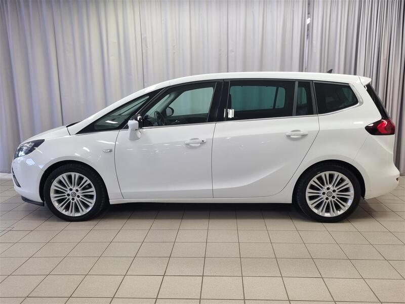 Opel Zafira Tourer vaihtoauto