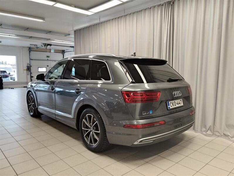 Audi Q7 vaihtoauto
