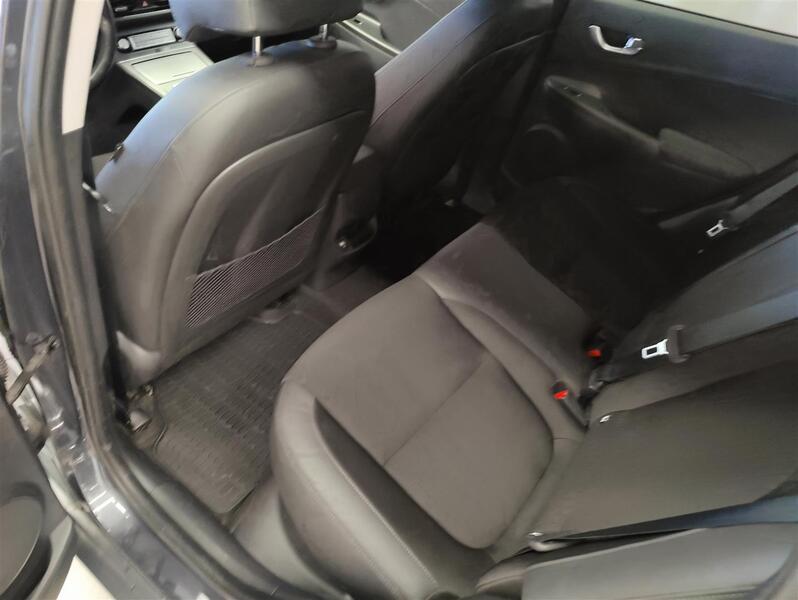 Hyundai Kona vaihtoauto