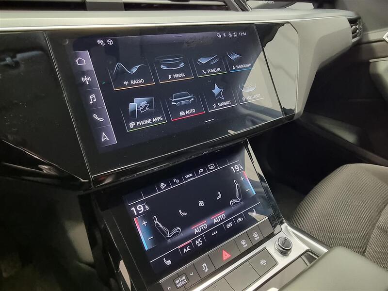 Audi Q8 e-tron vaihtoauto