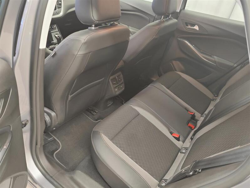 Opel Grandland X vaihtoauto