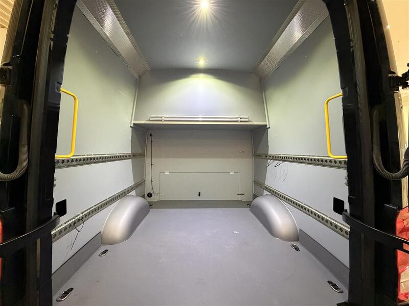 Volkswagen Crafter vaihtoauto