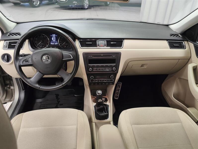 Skoda Rapid vaihtoauto