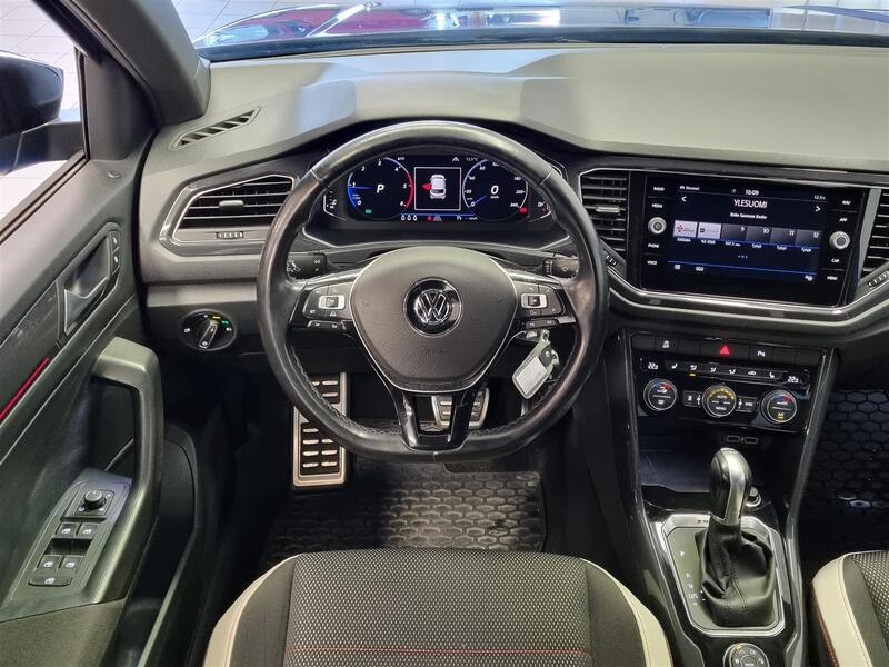 Volkswagen T-Roc vaihtoauto