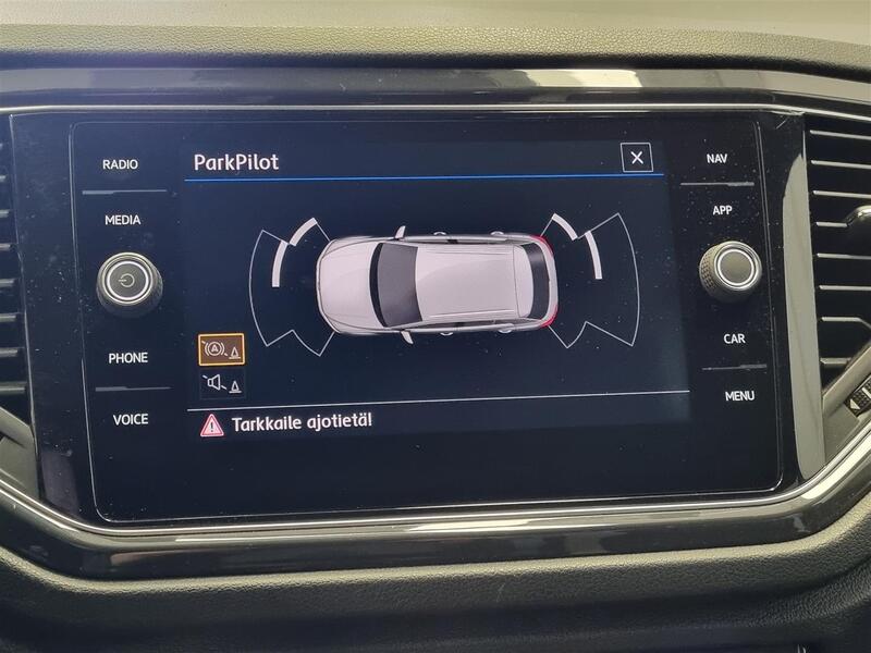 Volkswagen T-Roc vaihtoauto