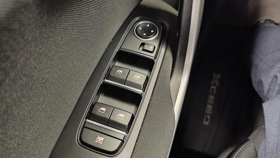 Kia XCeed vaihtoauto