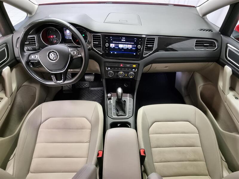 Volkswagen Golf Sportsvan vaihtoauto