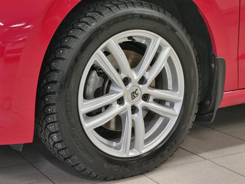 Volkswagen Golf Sportsvan vaihtoauto