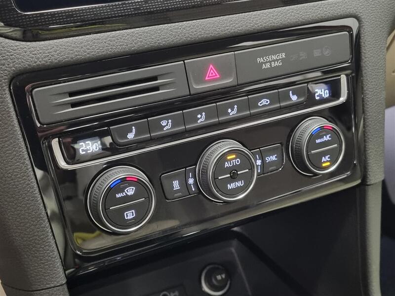 Volkswagen Golf Sportsvan vaihtoauto