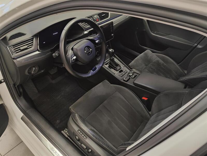 Skoda Superb vaihtoauto