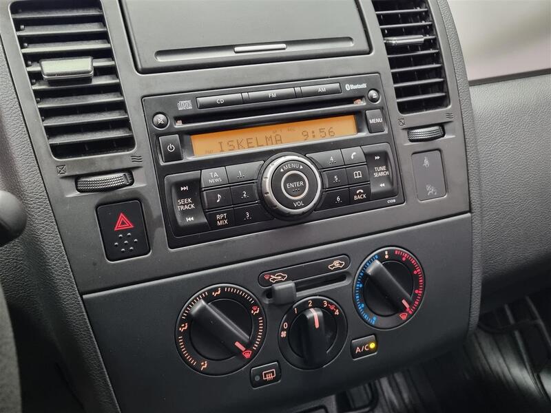 Nissan Tiida vaihtoauto