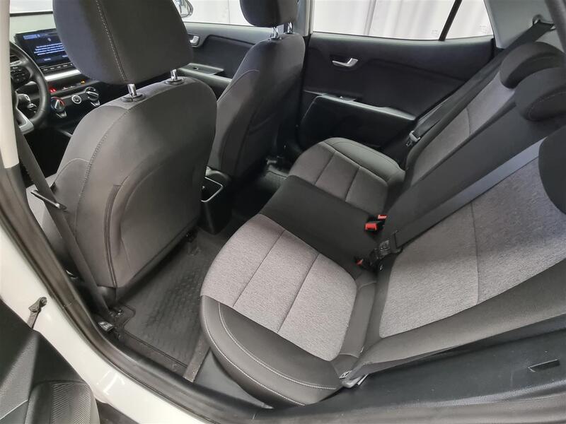 Kia Stonic vaihtoauto