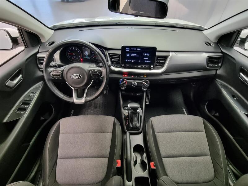 Kia Stonic vaihtoauto