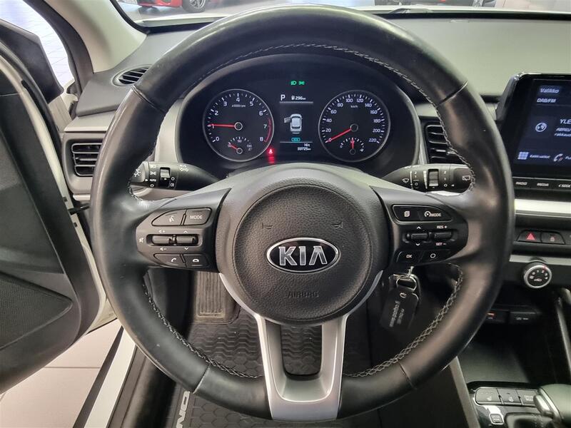 Kia Stonic vaihtoauto