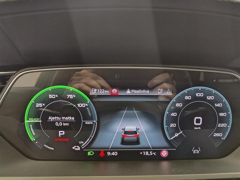 Audi Q8 e-tron vaihtoauto