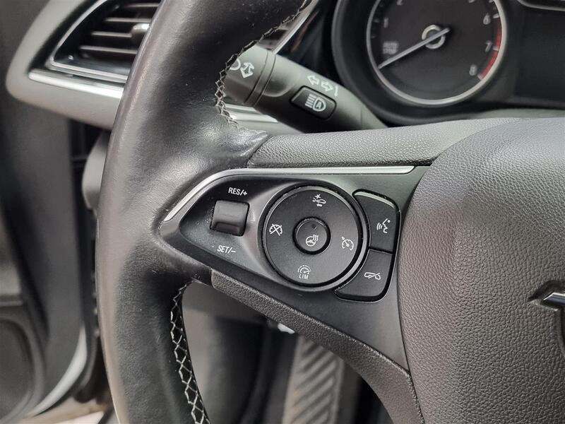 Opel Insignia vaihtoauto