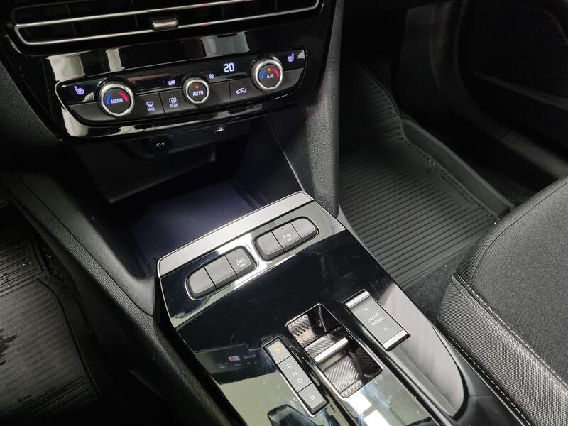 Opel Mokka-e vaihtoauto