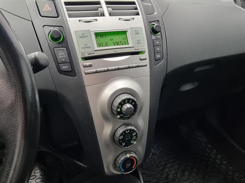 Toyota Yaris vaihtoauto