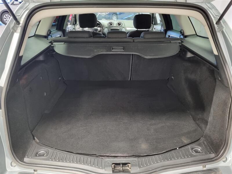 Ford Mondeo vaihtoauto