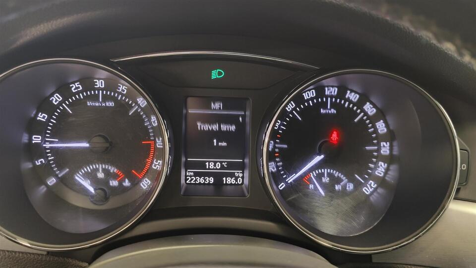 Skoda Superb vaihtoauto